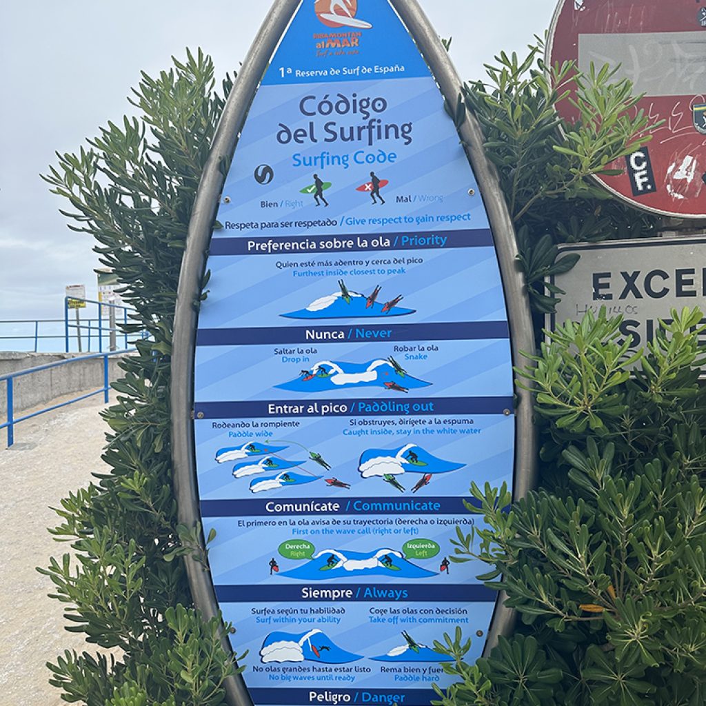 Somo Surfing Santander